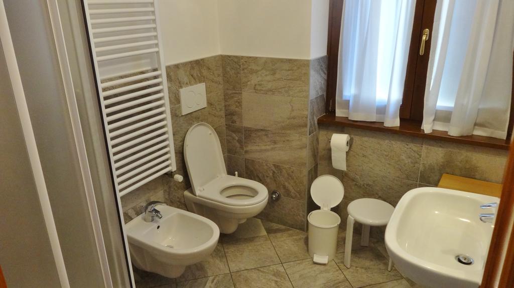 Hotel Piccolo Mondo Борміо Екстер'єр фото