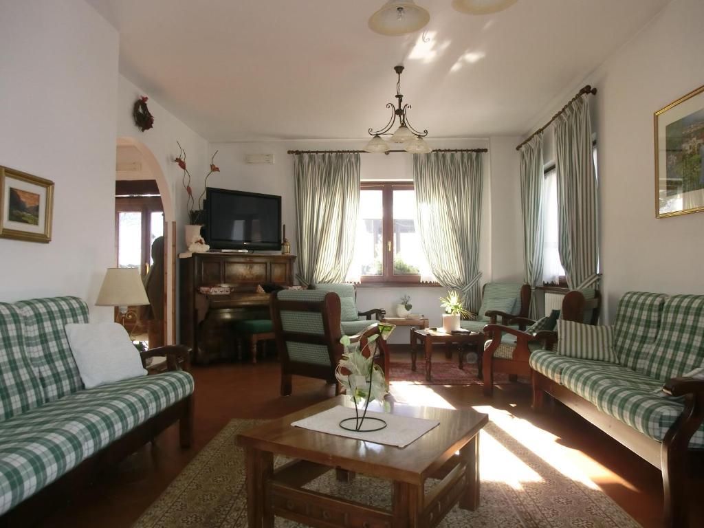 Hotel Piccolo Mondo Борміо Екстер'єр фото