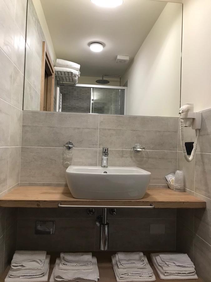 Hotel Piccolo Mondo Борміо Екстер'єр фото